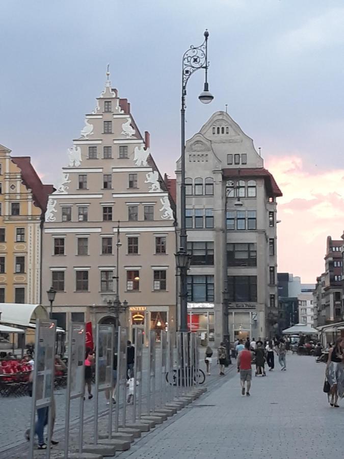 Neoapartments - Rynek Pod Gryfami Wroclaw Luaran gambar